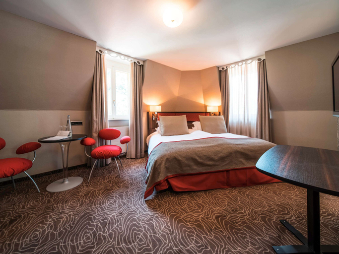 Bedroom 6