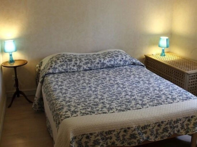 Bedroom 4, La Coutrotte Becquine, Côte-d'Or