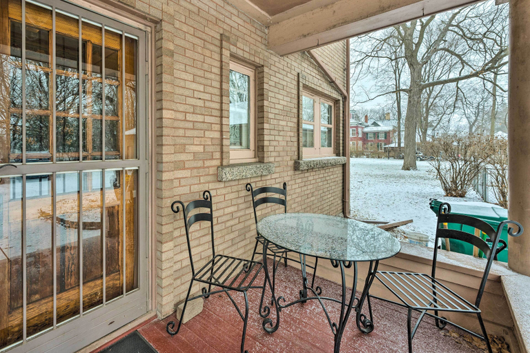 Others 5, Belvidere Getaway on Kishwaukee River!, Boone