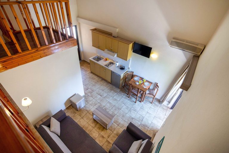 Others 5, Hotel Rossis, Ionian Islands