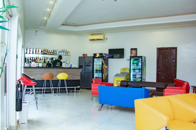 Food & Drinks, The Point Hotel and Suites, Jos North