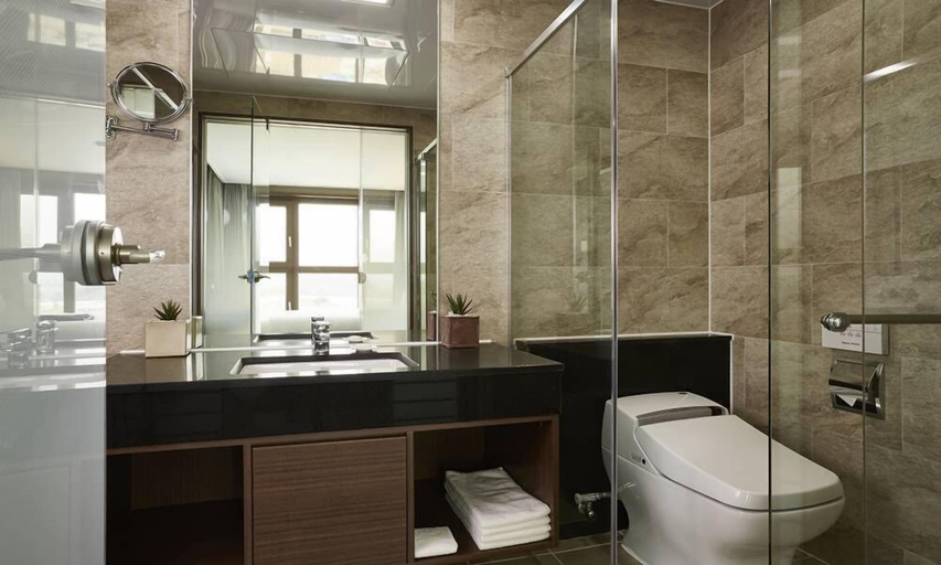 Bathroom 3, Jinju Raon Stay in Perla, Jinju