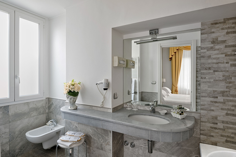 Bathroom 5