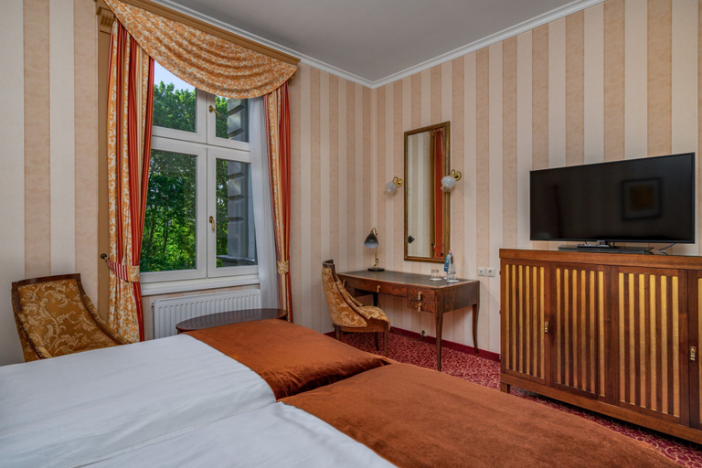 Bedroom 3, Ensana Grand Margaret Island, Budapesti