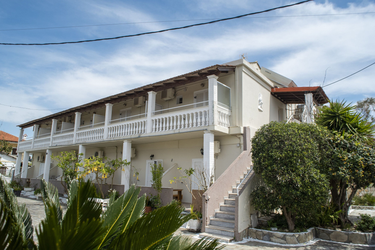 Exterior & Views 2, Eleni Apartments Sant George Beach, Ionian Islands