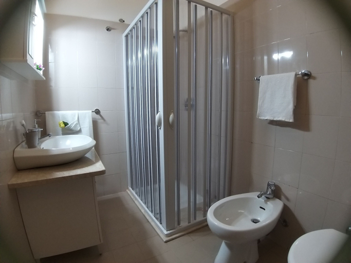 Bathroom 5, Ierre b&b il piacere dell accoglienza, Reggio Di Calabria
