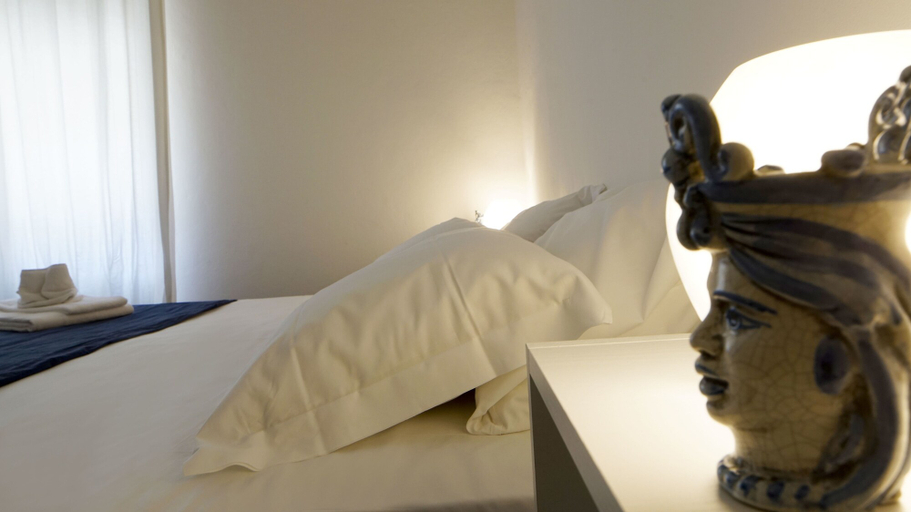 Bedroom 4, Santuzza Hotel Taormina, Messina
