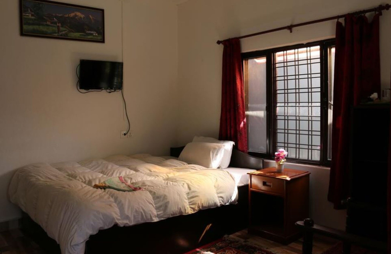 Bedroom 2, Gurkha Lodge, Gandaki