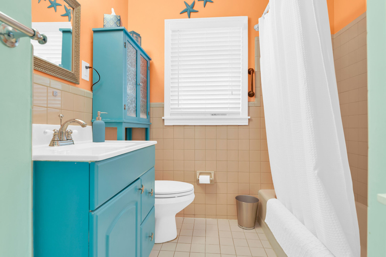 Bathroom 3, Tranquility by the Beach, Palm Beach