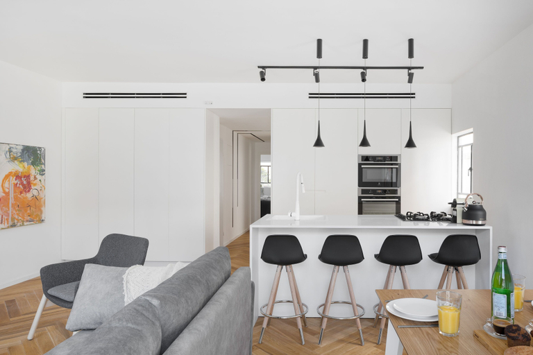 Others 4, Spacious & Modern 3BD Apartment 2-min From Beach