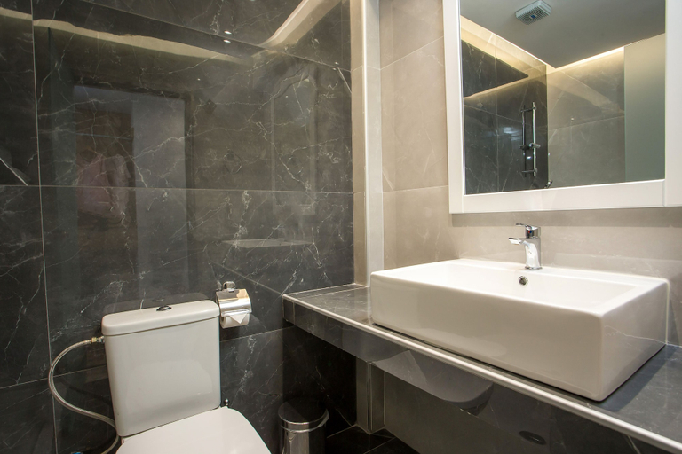 Bathroom 5, Tsampika Hotel - All inclusive, South Aegean