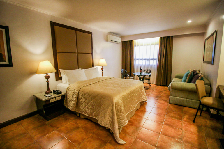 Bedroom 26
