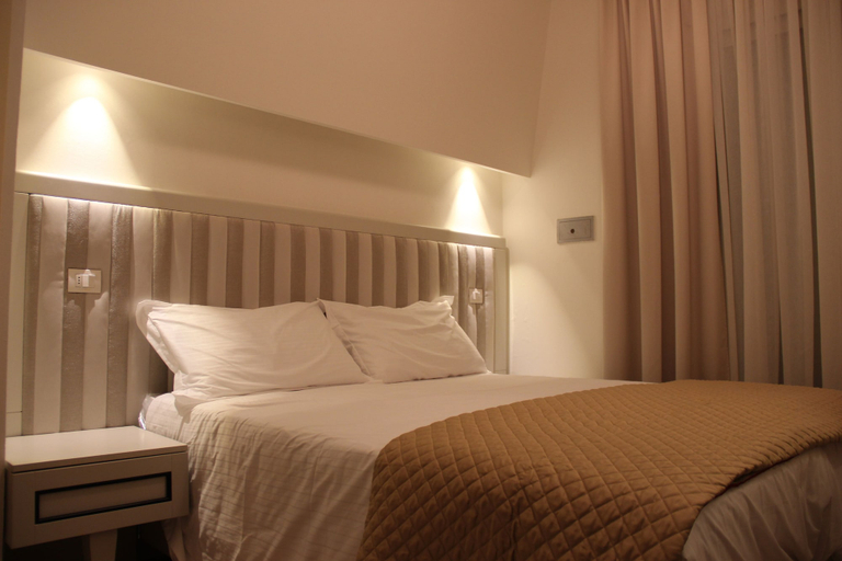 Bedroom 3, Hotel Doge, Ravenna