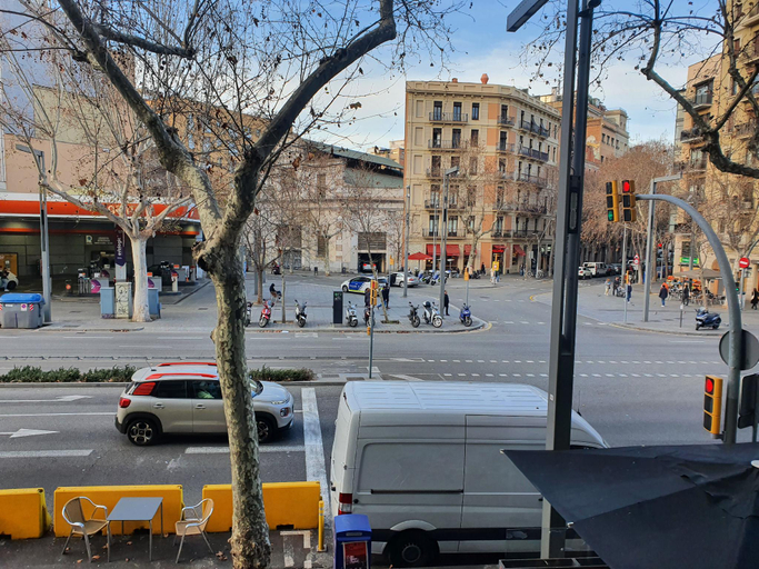 Exterior & Views 1, Hostal Rio de Castro, Barcelona