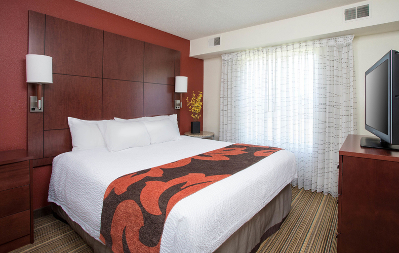 Bedroom 2, PRIMESTAY EXTENDED SUITES by IHG, Dane