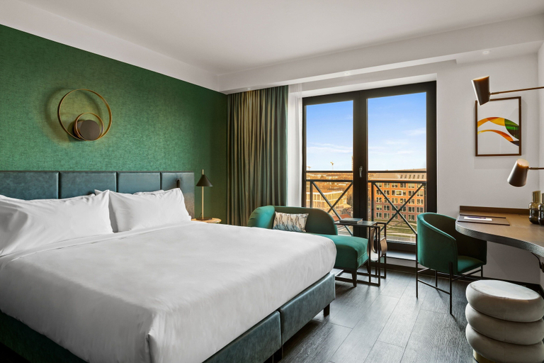 Bedroom 4, The Den, ‘s-Hertogenbosch, a Tribute Portfolio Hotel, 's-Hertogenbosch