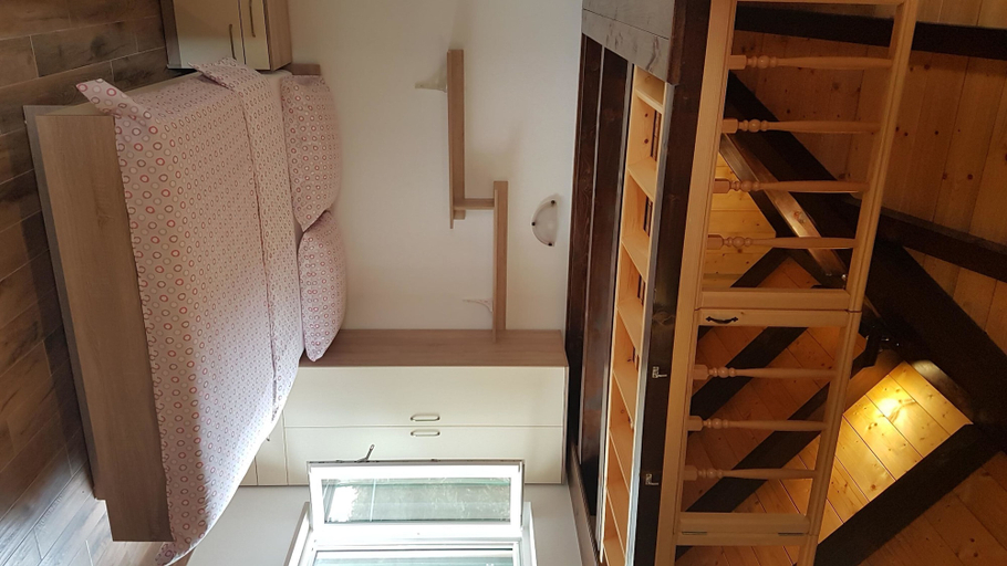 Bedroom 3, House Cvitina, Postira