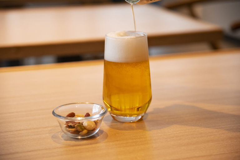 Food & Drinks 23