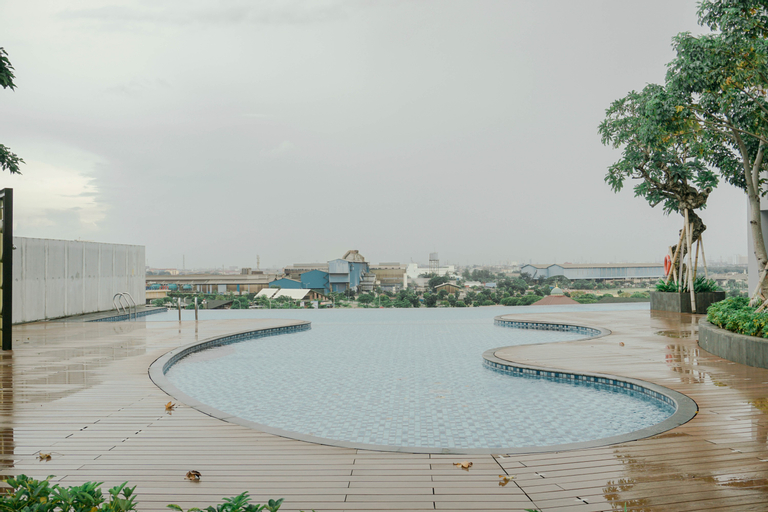 Sport & Beauty 4, Minimalist 1BR Apartment at Sedayu City Suites By Travelio, East Jakarta