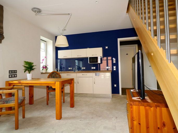 Dining Room 7