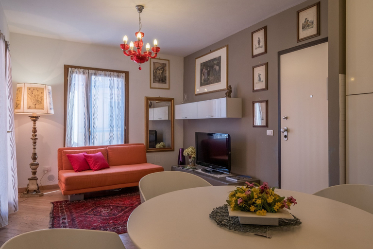 Others 5, Ghirlandaio Apartment, Florence