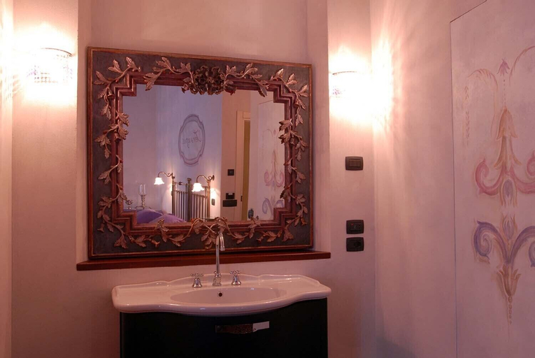 Bathroom 6