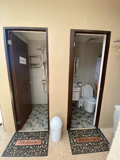Bathroom 2, Hidden Haven Coron, Coron