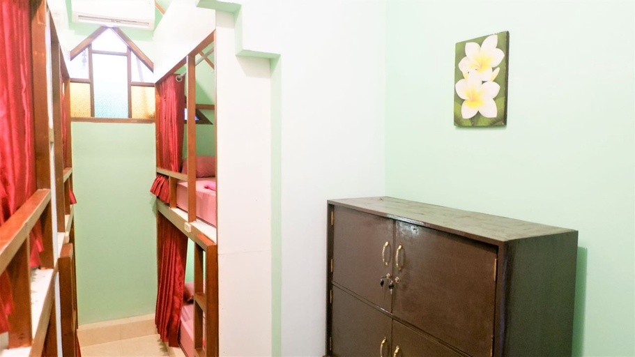 Bedroom 26