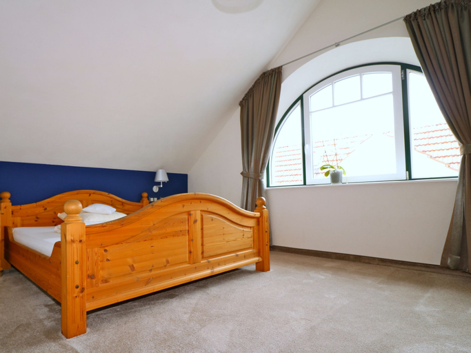 Bedroom 11
