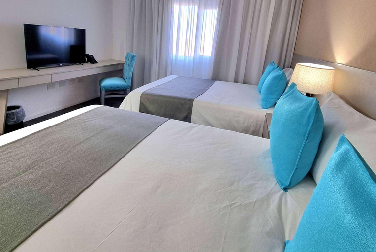 Bedroom 3, Days Inn By Wyndham Dolores Hotel Termal, Dolores