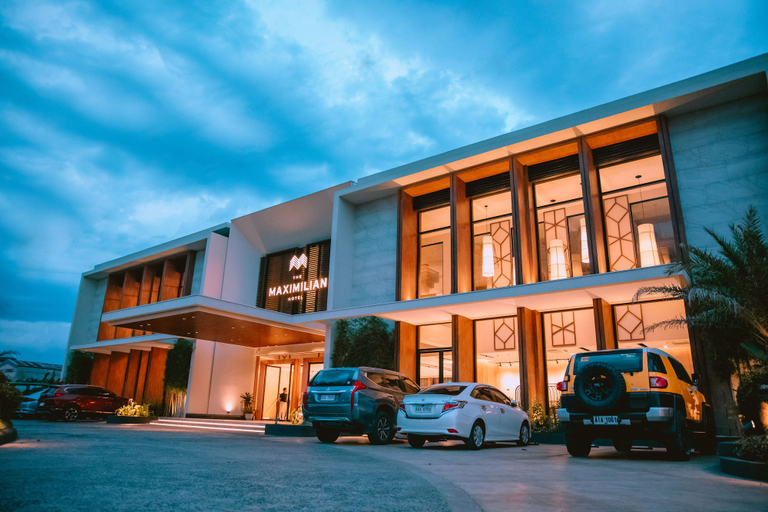 Exterior & Views 1, The Maximilian Hotel, Cauayan City