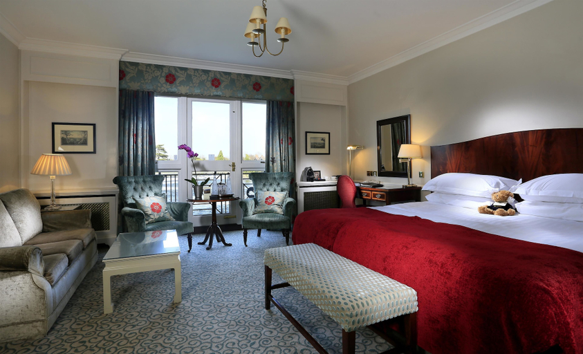 Bedroom 3, Macdonald Compleat Angler, Buckinghamshire