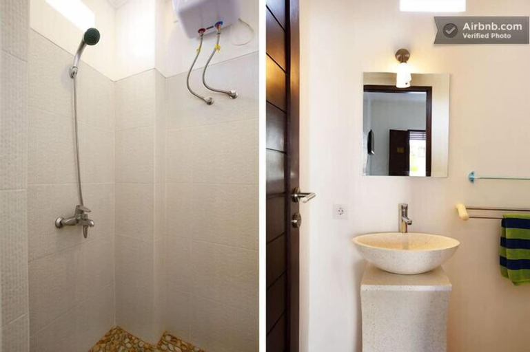 Bathroom 7