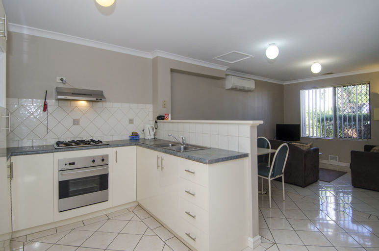Dining Room 5