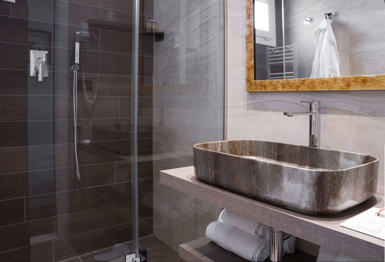 Bathroom 5, Litoraneo Suite Hotel, Rimini