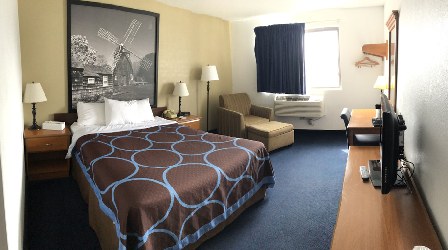 Bedroom 14