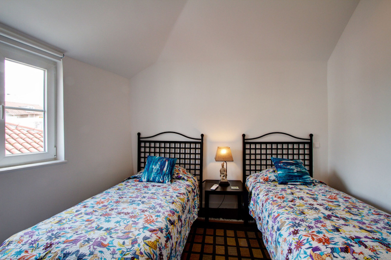 Bedroom 2, Sao Miguel by Apartments Alfama, Lisbon
