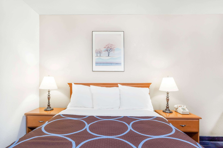Bedroom 10