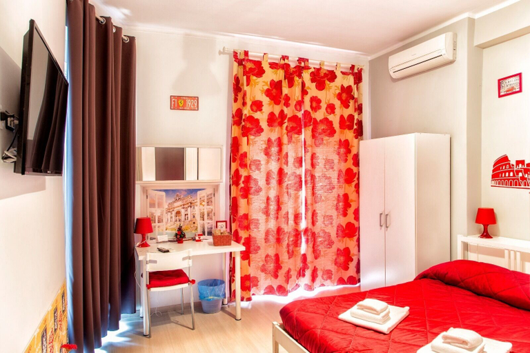 Bedroom 5, The Colours of Rome, Roma