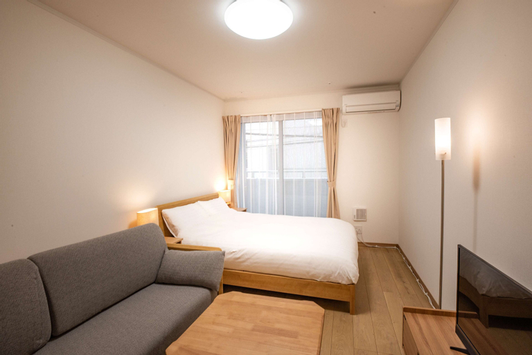 Bedroom 12