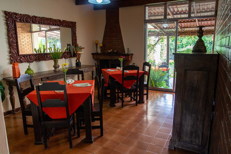 Food & Drinks, Inari Hostel, ZONA 13