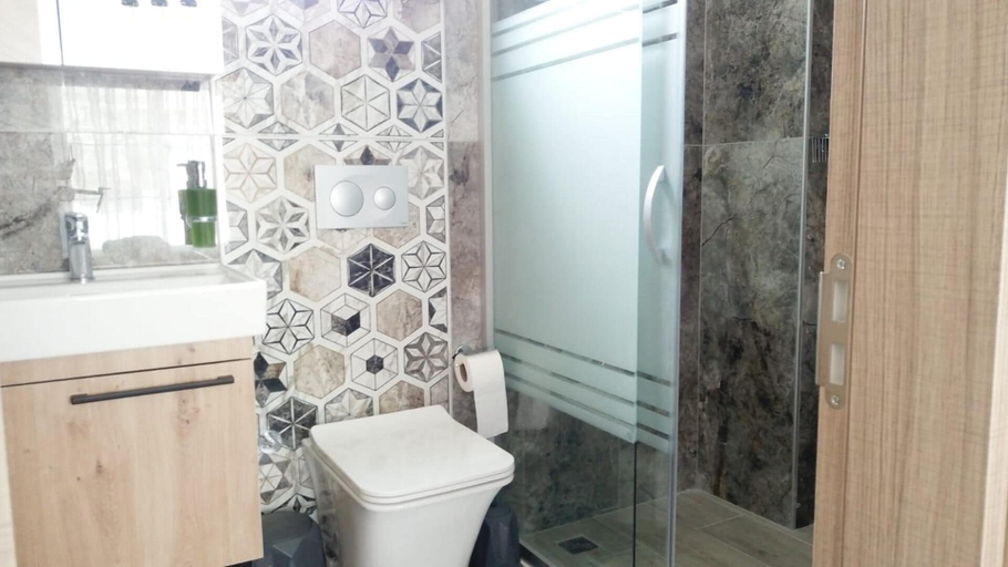 Bathroom, Stunning 4-bed Villa Grey 4 Bedrooms Private Pool, Ortaca