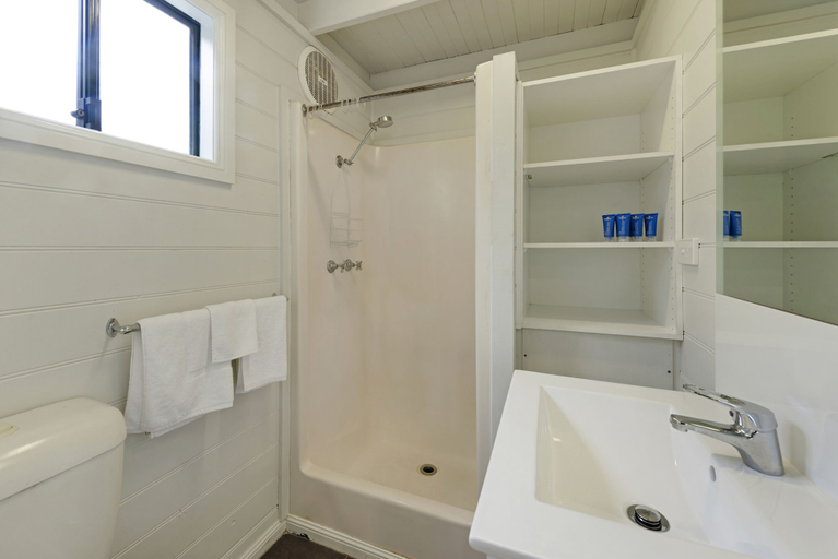 Bathroom 4, Discovery Parks - Ballina, Ballina