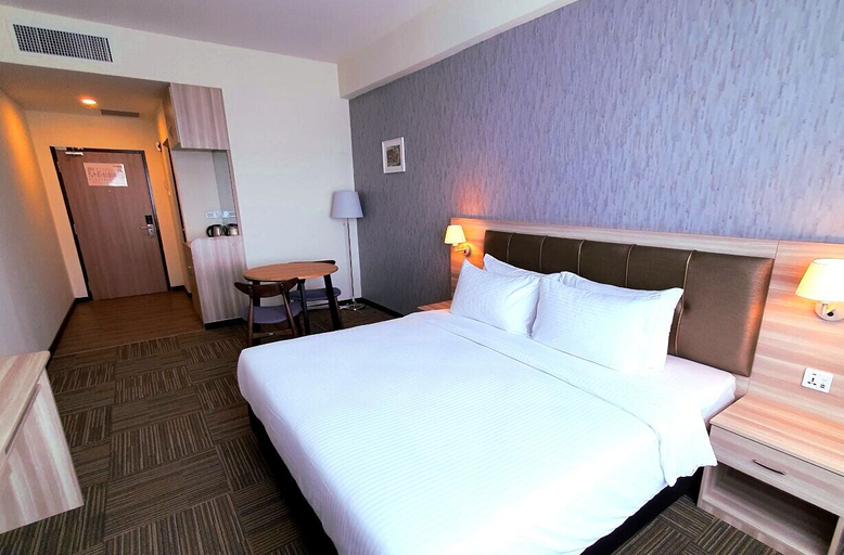 Bedroom 4, Maple Lodge, Batu Pahat