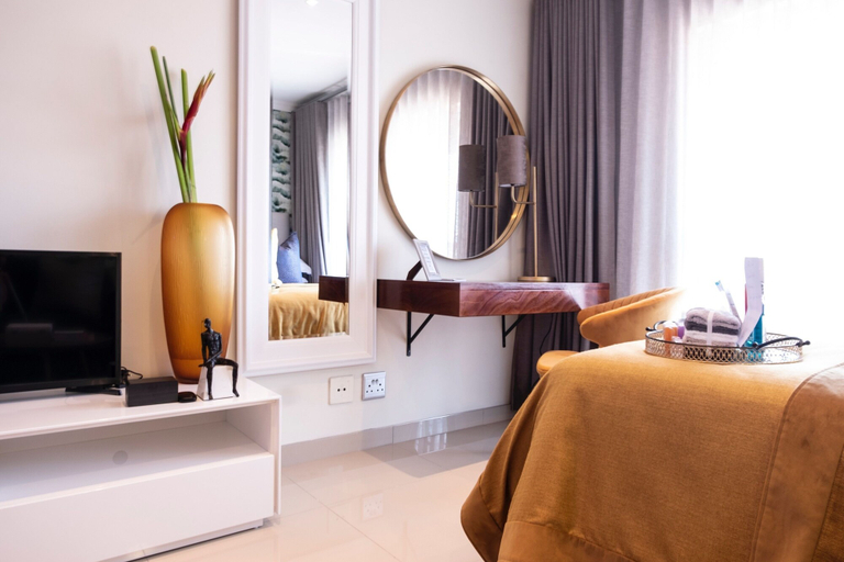 Others 5, The Wilcrest Apartment, City of Johannesburg
