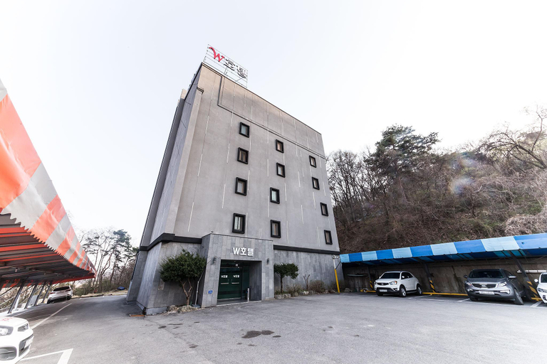 Exterior & Views 4, Anseong W, Ansoeng