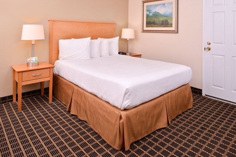 Bedroom 3, Campus Inn & Suites Eugene Downtown, Lane