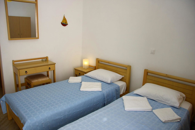 Bedroom 3, Angelos Rooms, South Aegean