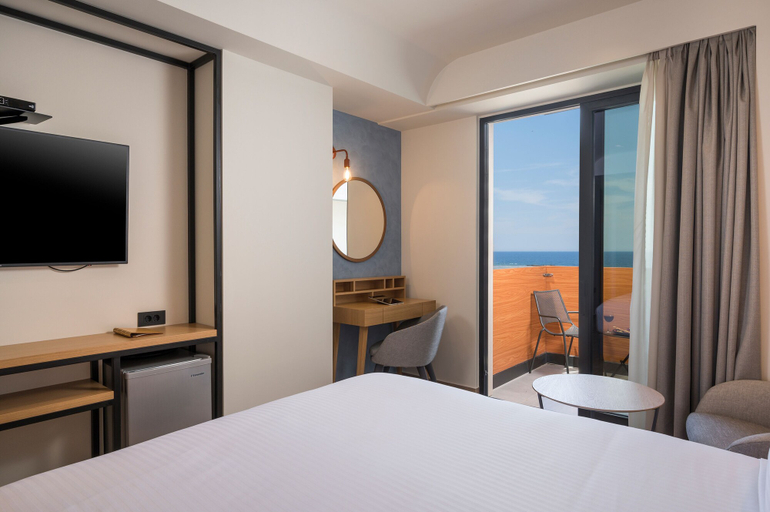 Bedroom 3, Hyperion City Hotel, Crete