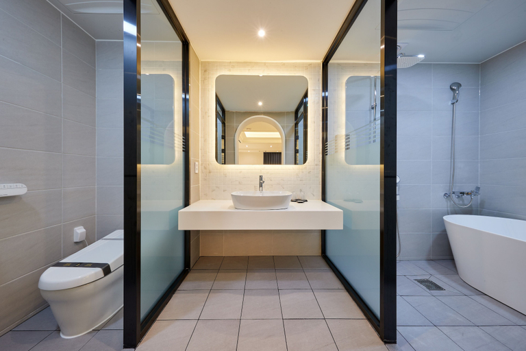 Bathroom 4, Hotel Hive Inn, Jangseong